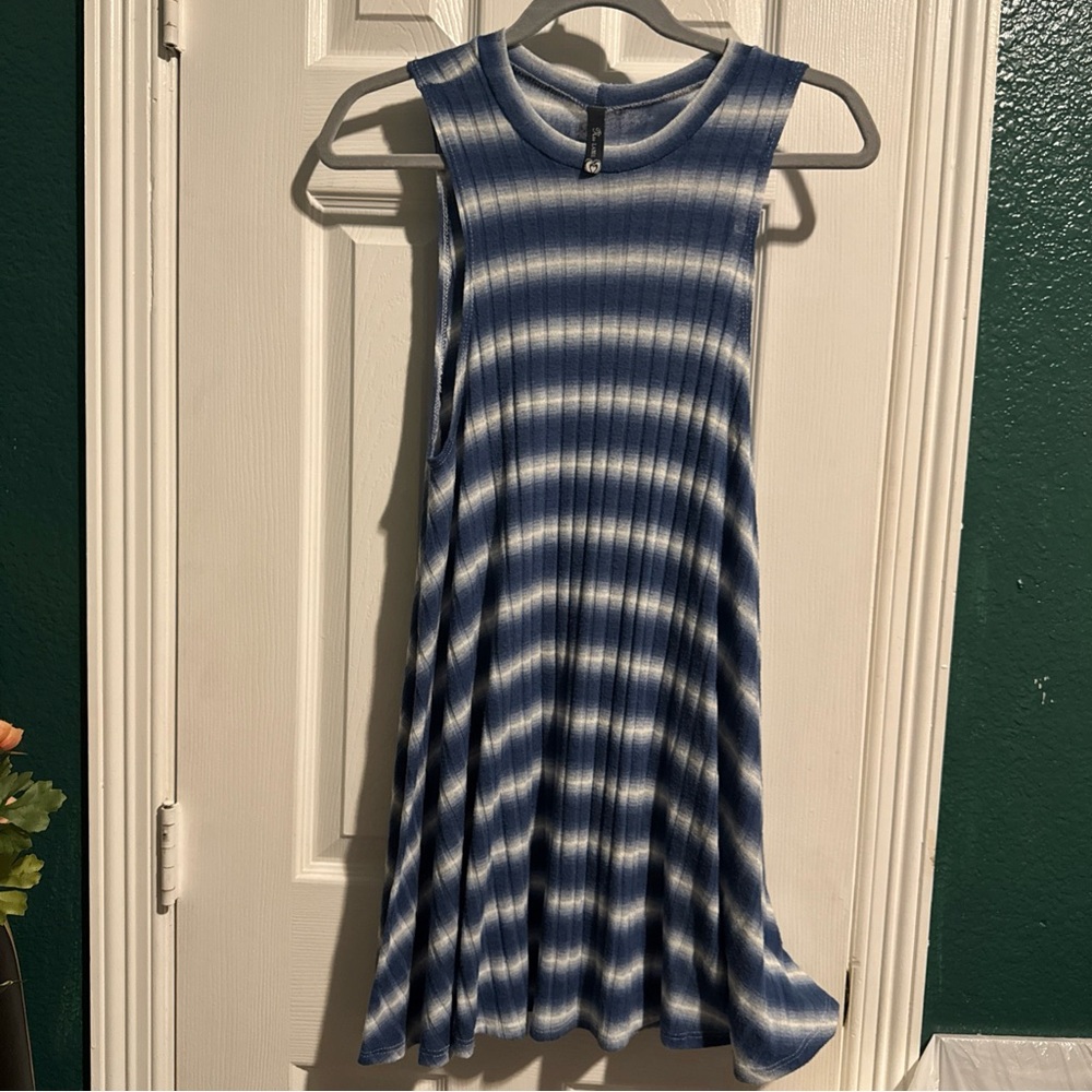 Women  Sleeveless Blue Tie-Dye Swing Dress